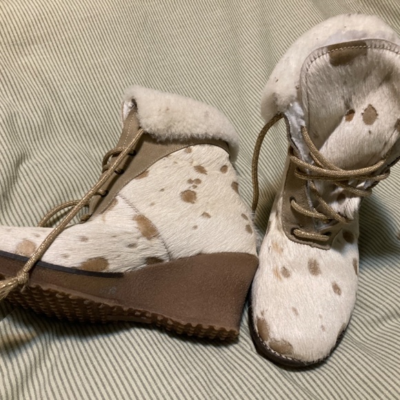 Funky Winter wedge boots - Picture 2 of 4